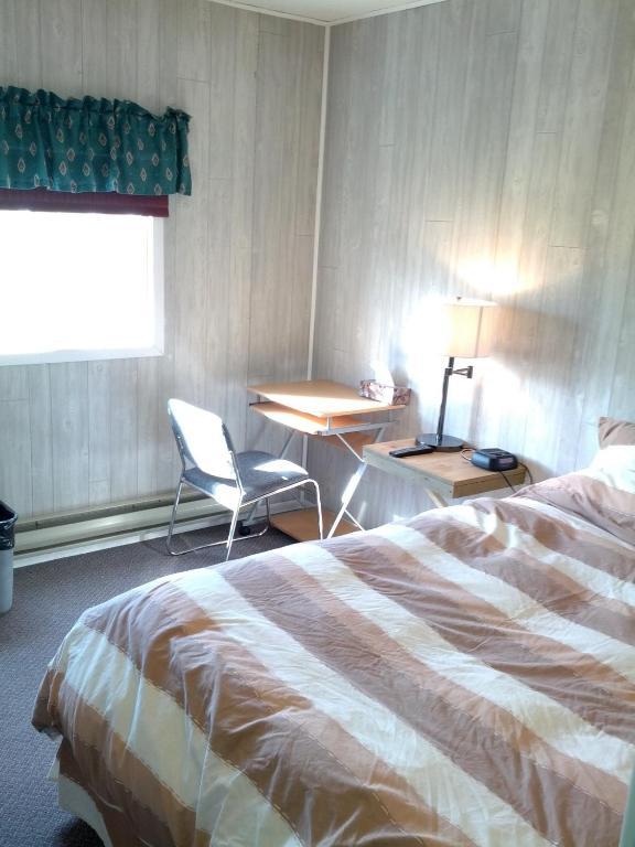 Bear Country Inn Чърчил Стая снимка